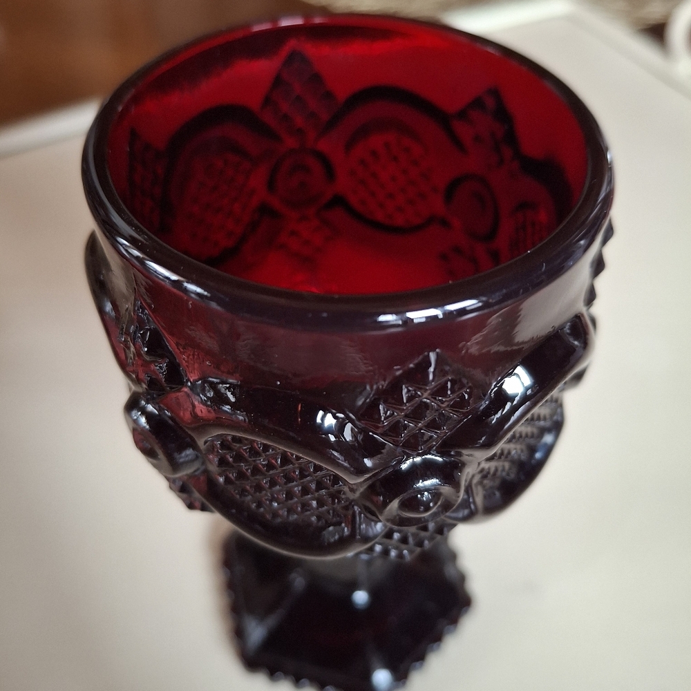 Avon Cape Cod 1876 Ruby Red x1 Stemmed Goblet